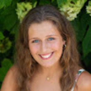 Meet your Posher, Gabi